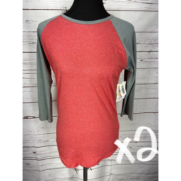 Lularoe Randy Gray Red 3/4 Sleeves Ragland Style Top NWT Size x-Small XS - Picture 2 of 9